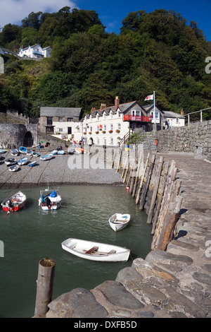 Malerisches Fischerdorf Dorf Clovelly an der nördlichen Küste von Devon im Vereinigten Königreich. Stockfoto