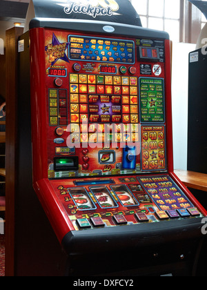 Fruit Machine in einem Pub UK Stockfoto