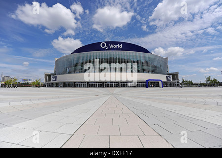 O2 World, Mehrzweck-Saal für bis zu 17000 Zuschauer, Berlin, Deutschland Stockfoto