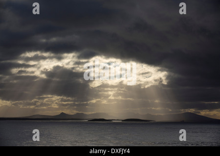 Sonnenuntergang über den Falkland-Inseln aus Argentinien, Südamerika. Stockfoto