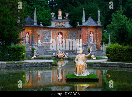 Brunnen, römische Theater, Schloss Hellbrunn Palace, Salzburg, Österreich Stockfoto