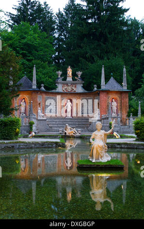 Brunnen, römische Theater, Schloss Hellbrunn Palace, Salzburg, Österreich Stockfoto