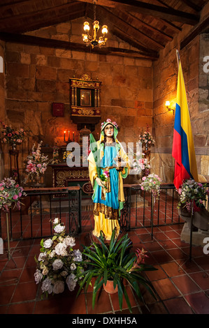 Ein Bild von Santa Lucia in einer Kirche in Guane, Kolumbien. Stockfoto