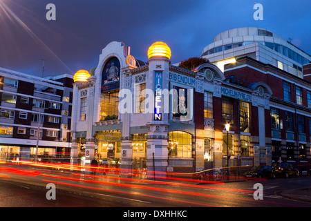 Bibendum Restaurant Michelin Haus bei Nacht Fulham Road South Kensington London England UK Stockfoto