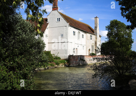 St. Peter Brauerei und Restaurant im alten Wasserschloss Bauernhaus, St Peter Hall, St. Peter South Elmham, Bungay, Suffolk, England Stockfoto