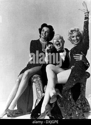 BLONDINEN BEVORZUGT Stockfoto