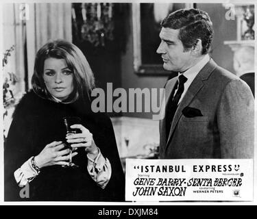 ISTANBUL EXPRESS (US1968) SENTA BERGER, GENE BARRY Stockfoto