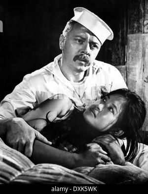 DER SAND KIESELSTEINE (US1966) RICHARD ATTENBOROUGH, MARAYAT ANDR Stockfoto