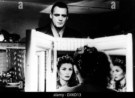 WINGS OF DESIRE (GER/FR 1987) BRUNO GANZ, SOLVEIG DOMMARTIN Stockfoto