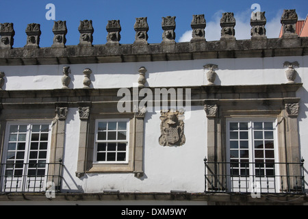 Details der alten Gebäude in Viana do Castelo Stockfoto