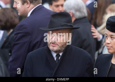 Westminster London, UK. 27. März 2014. Britischer Politiker und und Respekt Party Abgeordneten George Galloway als einer der vielen Gäste und Würdenträger, die Teilnahme an der Beerdigung des ehemaligen Labour MP Tony Benn am St.-Margarethen Kirche in Westminster Credit: Amer Ghazzal/Alamy Live-Nachrichten Stockfoto