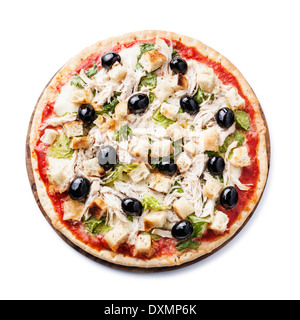 Italienische Pizza Caesar mit mit Huhn, Croutons und Grüns auf weißem Hintergrund Stockfoto