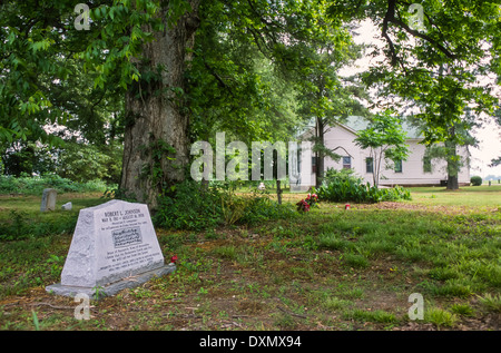 GREENWOOD, MISSISSIPPI, USA - mögliche Grab Marker für Robert Johnson, Delta-Blues-Musiker am Zion M. B. Kirchlein Stockfoto