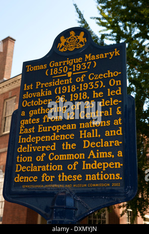 TOMAS GARRIGUE MASARYK (1850-1937) 1. Präsident der Tschechoslowakei (1918-1935). Am 26. Oktober 1918 er führte eine Versammlung von 25 Teilnehmern aus 12 Mittel- & osteuropäischen Nationen in der Independence Hall und die Erklärung der gemeinsamen Ziele, eine Unabhängigkeitserklärung für diese Nationen geliefert. Pennsylvania historisch und Museum Kommission, 2002 Stockfoto