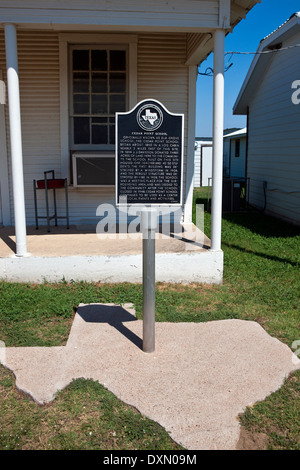 CEDAR POINT Schule ursprünglich bekannt als Elm Grove School, begann der Cedar Point School etwa 1860 in einem Blockhaus fast 2 Meilen Stockfoto