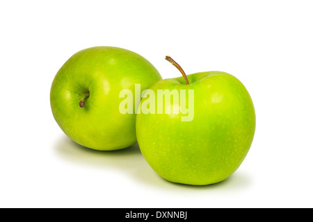 Grüner Apfel, isoliert auf weißem Hintergrund Stockfoto
