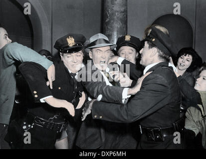 NEHMEN SIE IHR, SIE IST MEIN Stockfoto