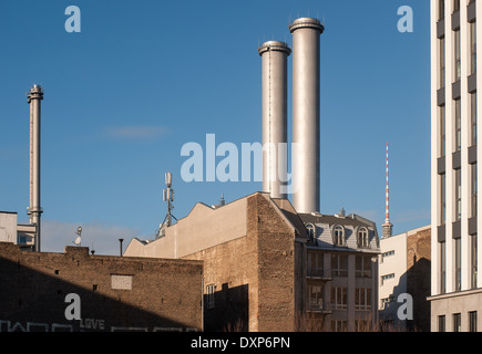 Berlin, Deutschland, Schornsteine der Wärmeleistung station Berlin-Mitte Stockfoto