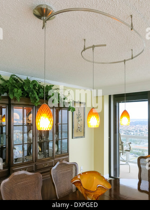 Designer Rail Lichter, Luxus Wohnung Wohnzimmer, FL, USA Stockfoto