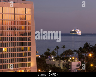 Nachtansicht von Fort Lauderdale, FL, USA Stockfoto