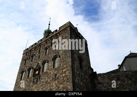 Fassade des Rosenkrantztårnet in Bergen, Norwegen Stockfoto