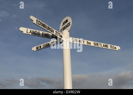 Wegweiser in John O' Groats Schottland März 2014 Stockfoto