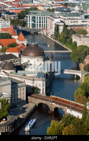 Spree entlang, aerial Landschaft betrachtet vom Fernsehturm, Berlin. Fluss Spree, Berlin, Blick vom Fernsehturm. Spree, Landwehrkanal eine Stockfoto