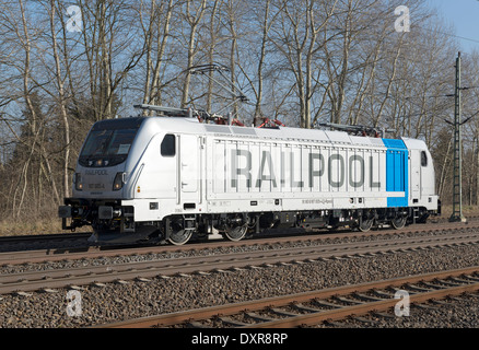 Wusterwitz, Deutschland, RAILPOOL TRAXX F160 AC3 LM Stockfoto