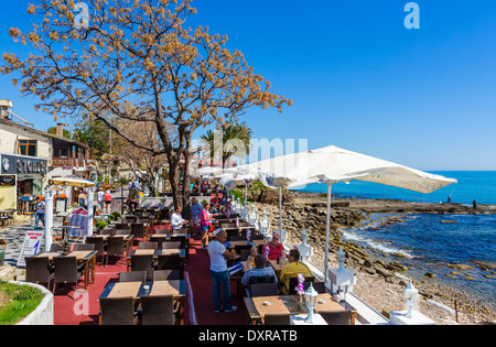 Restaurant am Meer in der Altstadt, Seite, Provinz Antalya, Türkei Stockfoto