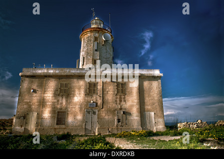 Giordan Leuchtturm (Ta ' Gurdan Leuchtturm oder Gordan Leuchtturm) Ghasri, Gozo, Malta. Stockfoto