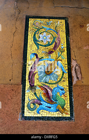 Dekorative Mosaik an der Fassade in Muranoinsel in Venedig Stockfoto