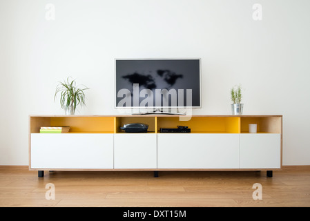 Detail der modernen Wohnzimmer - Wand mit TV Stockfoto