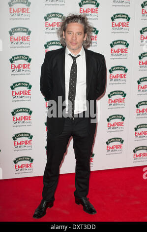 London, UK. 30. März 2014. Schauspieler Dexter Fletcher Posen für die Fotografen während der 2014 Jameson Empire Awards statt im The Grosvenor House am Sonntag, 30. März 2014. Bildnachweis: Heloise/Alamy Live-Nachrichten Stockfoto