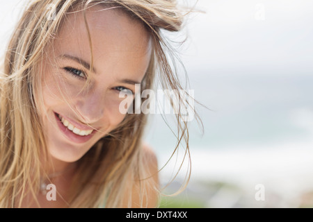 Porträt der lächelnde Frau hautnah Stockfoto