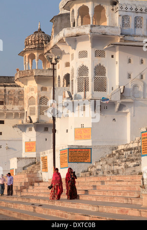 Indien, Rajasthan, Pushkar Heiligen Stadt, Baden Ghats am See Stockfoto