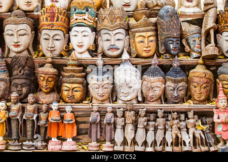 Souvenir-Stand in einem Tempel in Bagan, Myanmar Stockfoto