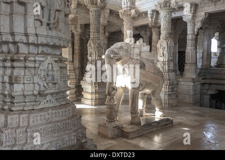 Indien, Rajasthan, Ranakpur Jain-Tempel Stockfoto