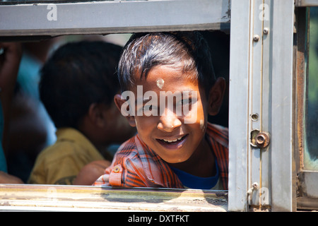Burmesische junge in Yangon, Myanmar Stockfoto
