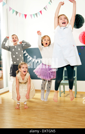 Kinder Geburtstagsparty Spaß, München, Bayern, Deutschland Stockfoto