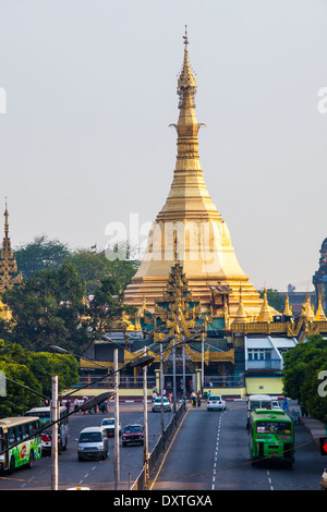 Sule Pagode buddhistischer Tempel in Yangon, Myanmar Stockfoto