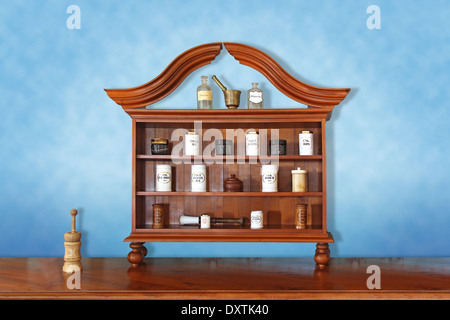 Verschiedene Flaschen und Töpfe auf einem Holzregal in alte Apotheke Stockfoto