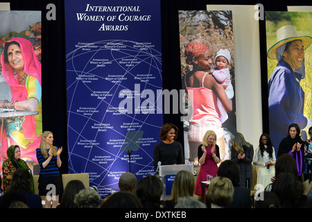 First Lady Michelle Obama würdigt die internationale Frauen Mut Stockfoto