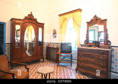 Ein Zimmer in El Annabi Haus, ein typisches Wohnhaus in Sidi Bou Said, Tunesien. Stockfoto