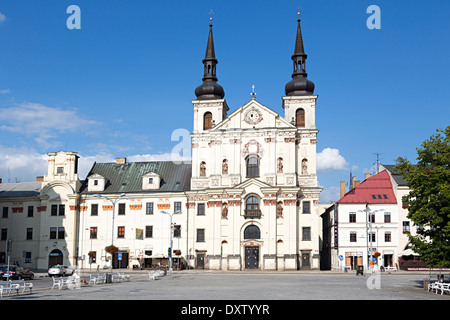 St. Ignatius von Loyola Kirche und Architektur in Masaryk-Platz, Jihlava, Tschechische Republik Stockfoto