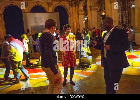 Paris, Frankreich. 31. März 2014. Feier der neu gewählte Bürgermeister von Paris, französische sozialistische Partei (PS) Anne Hidalgo in Paris am 30. März 2014. Anne Hidalgo, der Kandidat der französischen sozialistischen Regierungspartei, werden der erste weibliche Bürgermeister von Paris nach kommunalen Wahlen gewinnen in der französischen Hauptstadt heute Wahltagsbefragungen angegeben. (Foto von Michael Bunel/NurPhoto) (Bild Kredit: Kredit: Michael Bunel/NurPhoto/ZUMAPRESS.com/Alamy Live-Nachrichten) Stockfoto