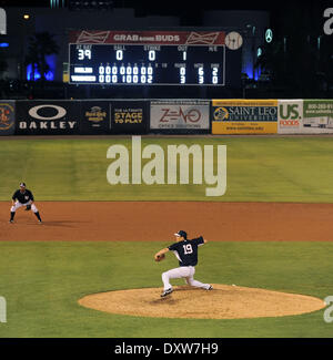 Tampa, Florida, USA. 28. März 2014. Masahiro Tanaka (Yankees) MLB: Masahiro Tanaka von der New York Yankees Stellplätze in einem Frühling Training Baseball-Spiel gegen die Miami Marlins an George M. Steinbrenner Field in Tampa, Florida, Vereinigte Staaten von Amerika. © AFLO/Alamy Live-Nachrichten Stockfoto