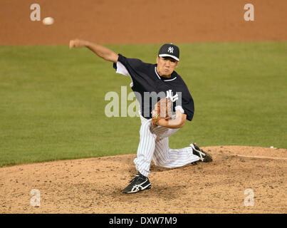 Tampa, Florida, USA. 28. März 2014. Masahiro Tanaka (Yankees) MLB: Masahiro Tanaka von der New York Yankees Stellplätze in einem Frühling Training Baseball-Spiel gegen die Miami Marlins an George M. Steinbrenner Field in Tampa, Florida, Vereinigte Staaten von Amerika. © AFLO/Alamy Live-Nachrichten Stockfoto