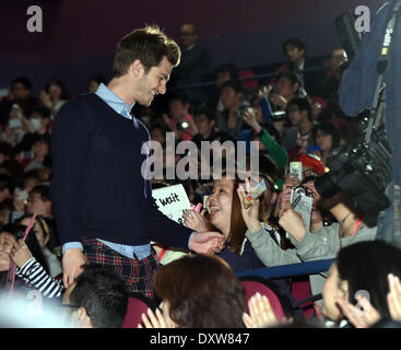 Tokio, Japan. 31. März 2014. Andrew Garfield, 31. März 2014: Tokyo, Japan - Andrew Garfield japanischen Fans in einem Promotion-Auftritt für das bevorstehende Abenteuer Hollywoodfilm "Amazing Spider-Man 2" in Tokio am Montag, 31. März 2014 trifft. Bildnachweis: Natsuki Sakai/AFLO/Alamy Live-Nachrichten Stockfoto