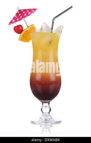 Tequila Sunrise Cocktail isoliert auf weißem Hintergrund Stockfoto