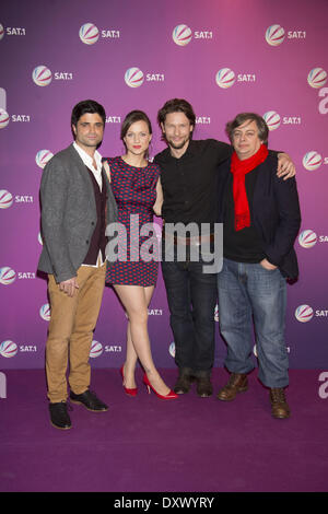 Maximilian Grill Nadja Becker Bert Tischendorf Rüdiger Klink in deutschen TV Sat 1-Pressekonferenz am Kehrwieder Theater. Wo: Hamburg Deutschland wenn: 21. November 2012 Stockfoto